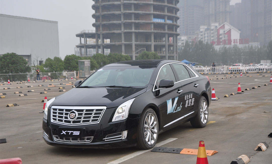 白山南京安吉明杰4S店周年庆活动案例